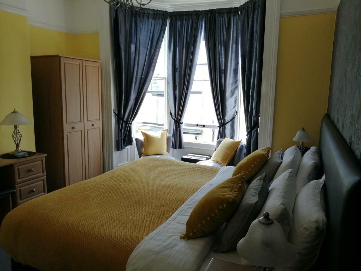 Burleigh Guest House Llandudno Luaran gambar